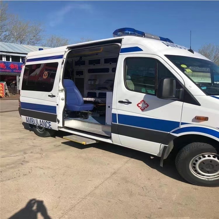 和平镇私人长途救护车出租转院回家